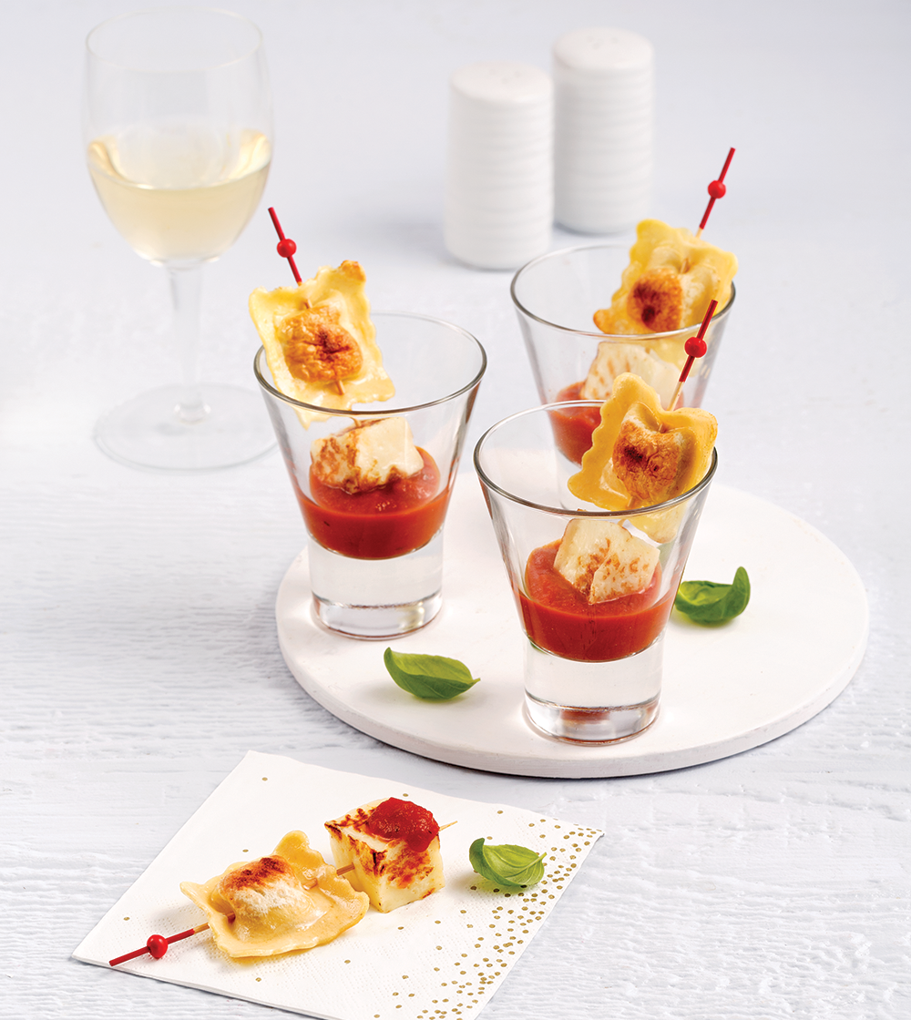 Minis brochettes de raviolis et Baya Halloumi